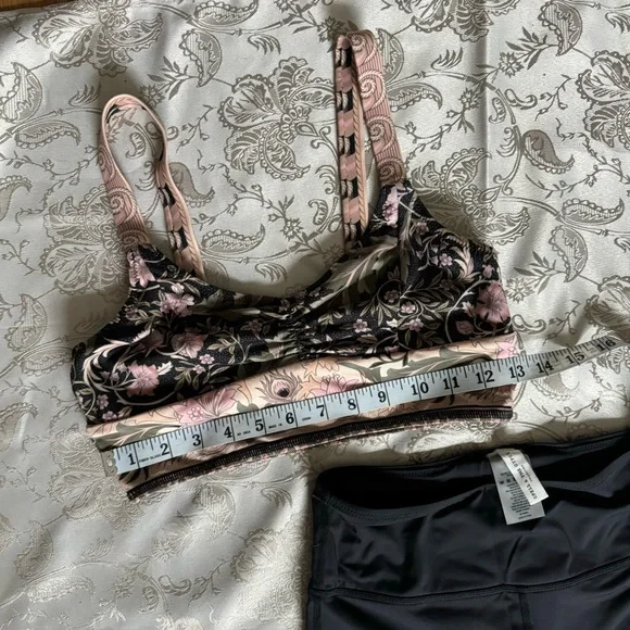 Spell and the Gypsy Activewear yoga set - Picture 8 of 9